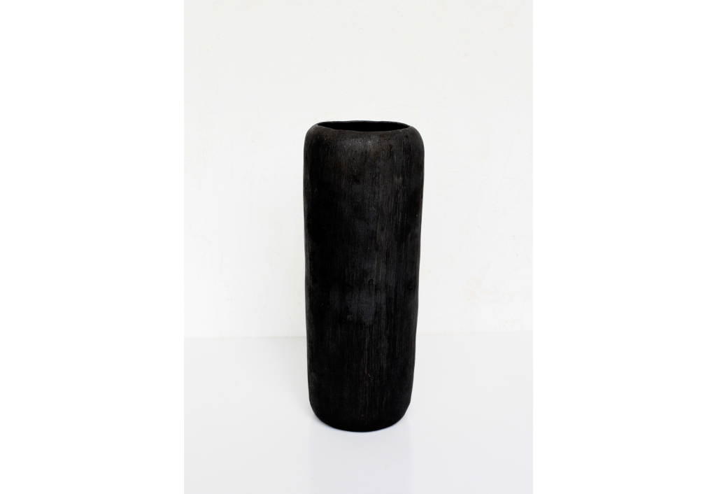 Vase noir (medium size) ©Jean-François Reboul